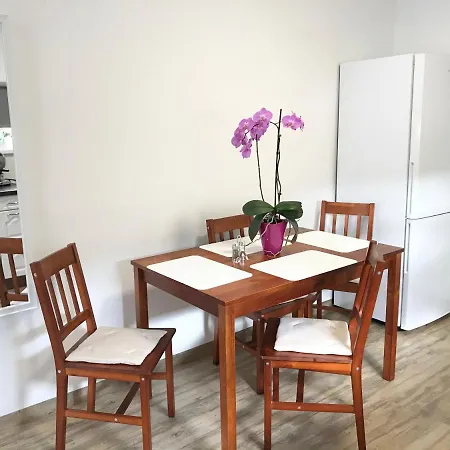 Dombay House Apartment
