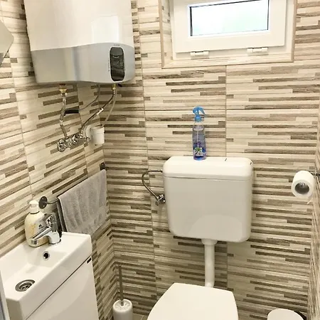 Dombay House Apartment