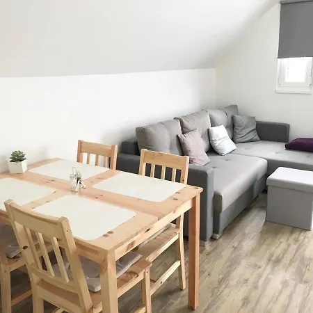 Apartment Dombay House *